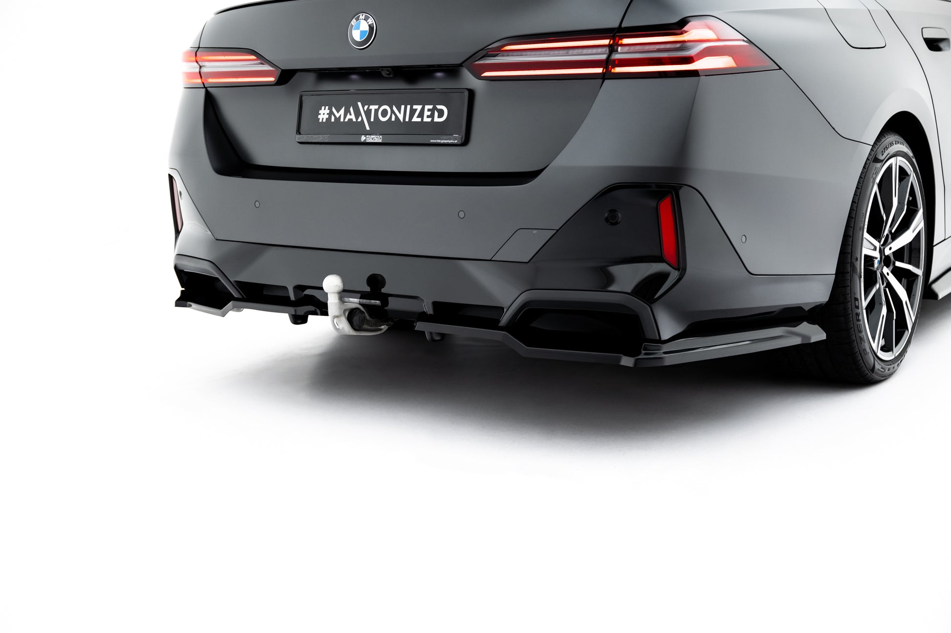 Rear Side Splitters V.2 BMW 5 / i5 M-Pack Sedan / Touring G60 / G61