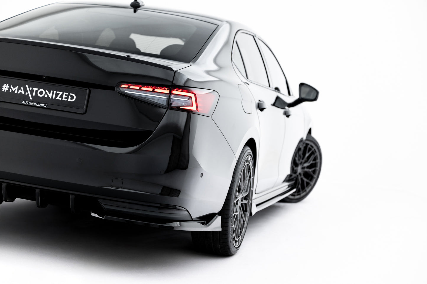 Rear Side Splitters V.2 Skoda Superb Sportline Mk4