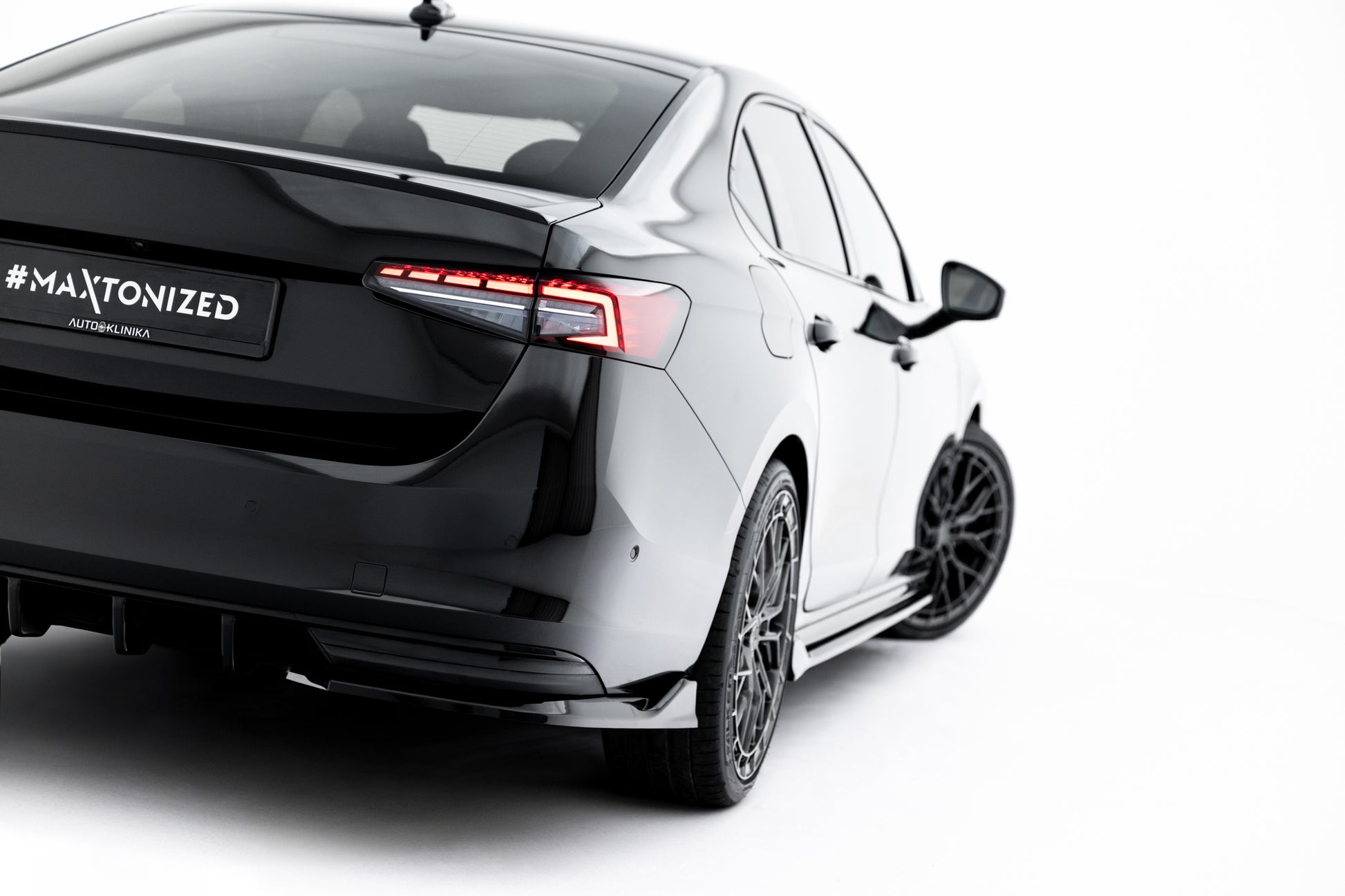 Rear Side Splitters V.2 Skoda Superb Sportline Mk4