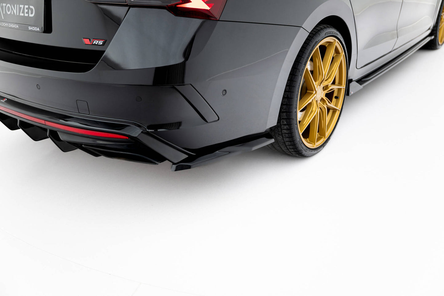 Rear Side Splitters V.7 Skoda Octavia RS Liftback / Combi Mk4 Facelift