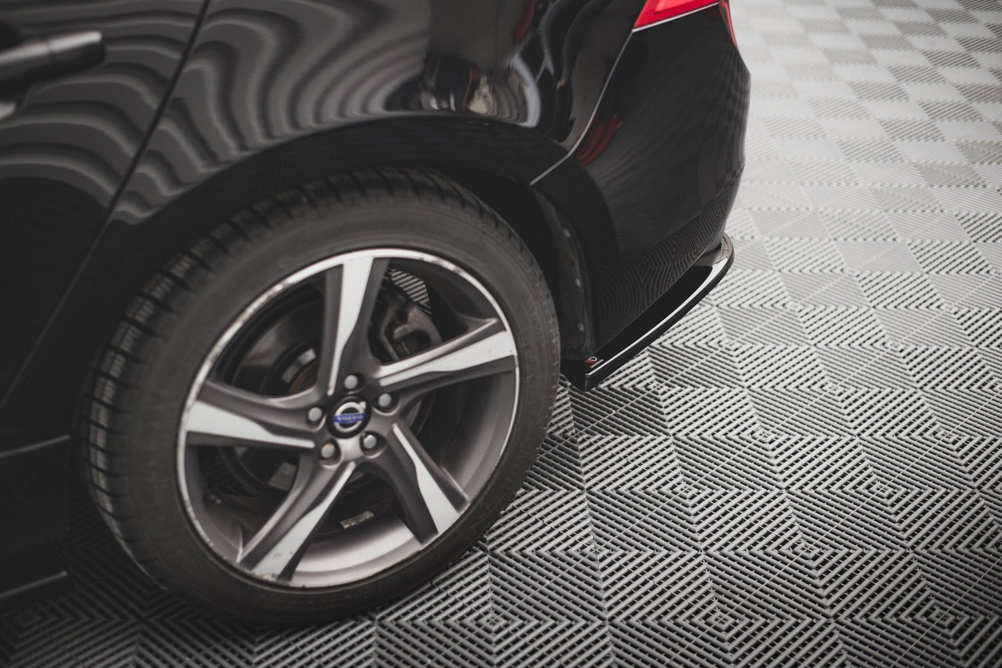 Rear Side Splitters Volvo S60 R-Design Mk2 Facelift