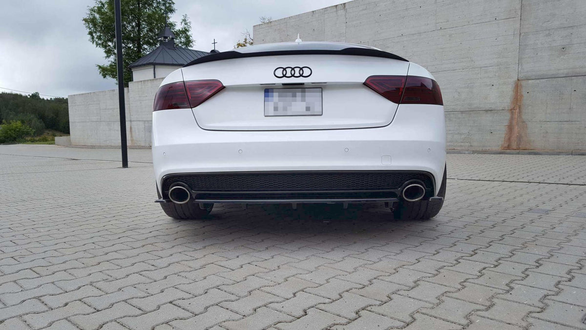 Rear Splitter Audi A5 S-Line 8T Facelift (with a vertical bar)