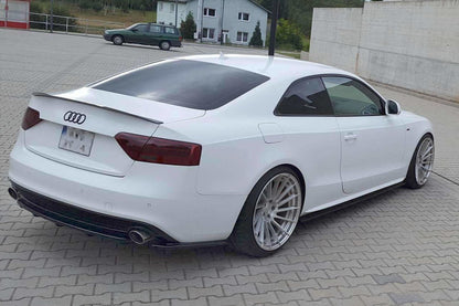Rear Splitter Audi A5 S-Line 8T Facelift (with a vertical bar)