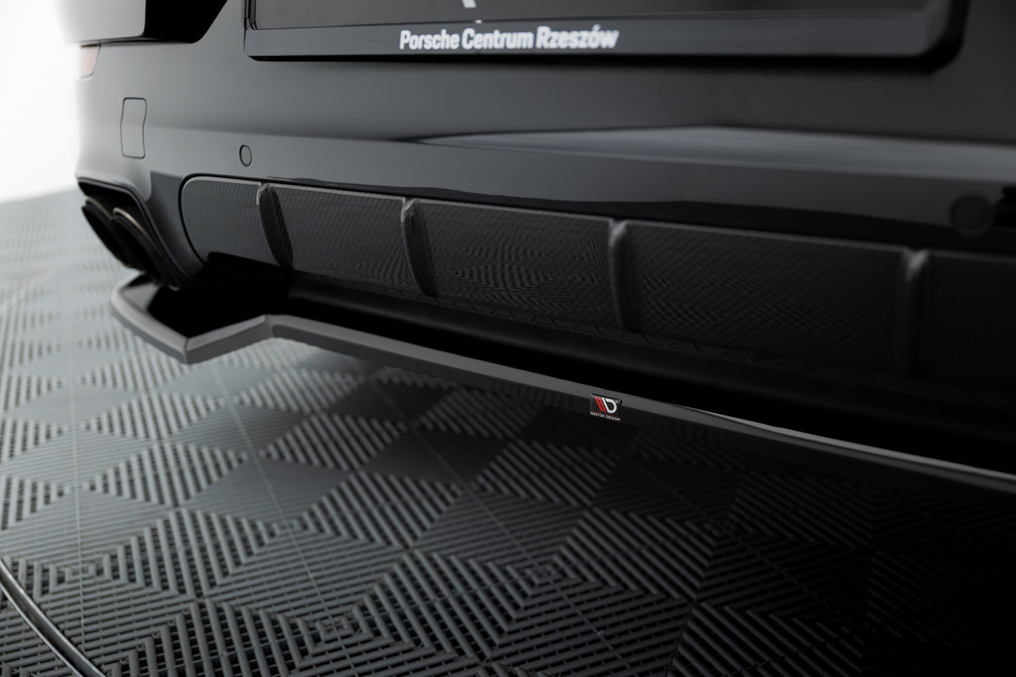 Rear Splitter Porsche Cayenne SUV / Coupe Mk3 Facelift