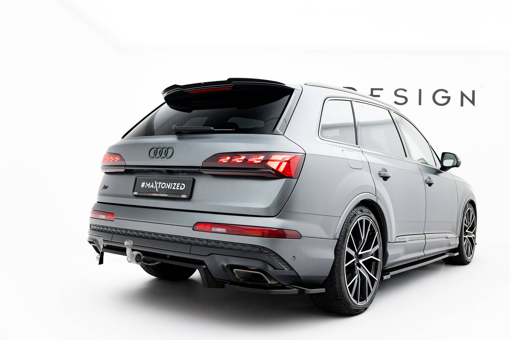 Rear Splitter (with vertical bars) Audi Q7 S-Line Mk2 Facelift 2