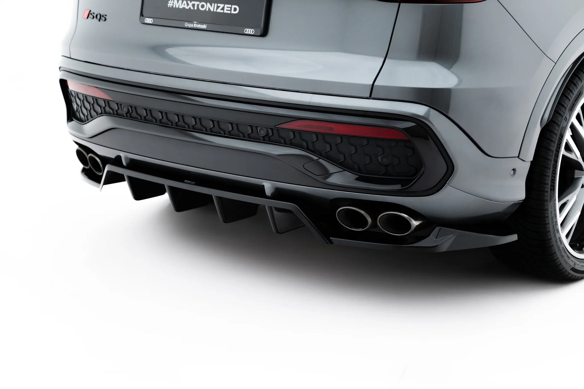 Rear Splitter (with vertical bars) Audi SQ5 Sportback / SUV Mk3