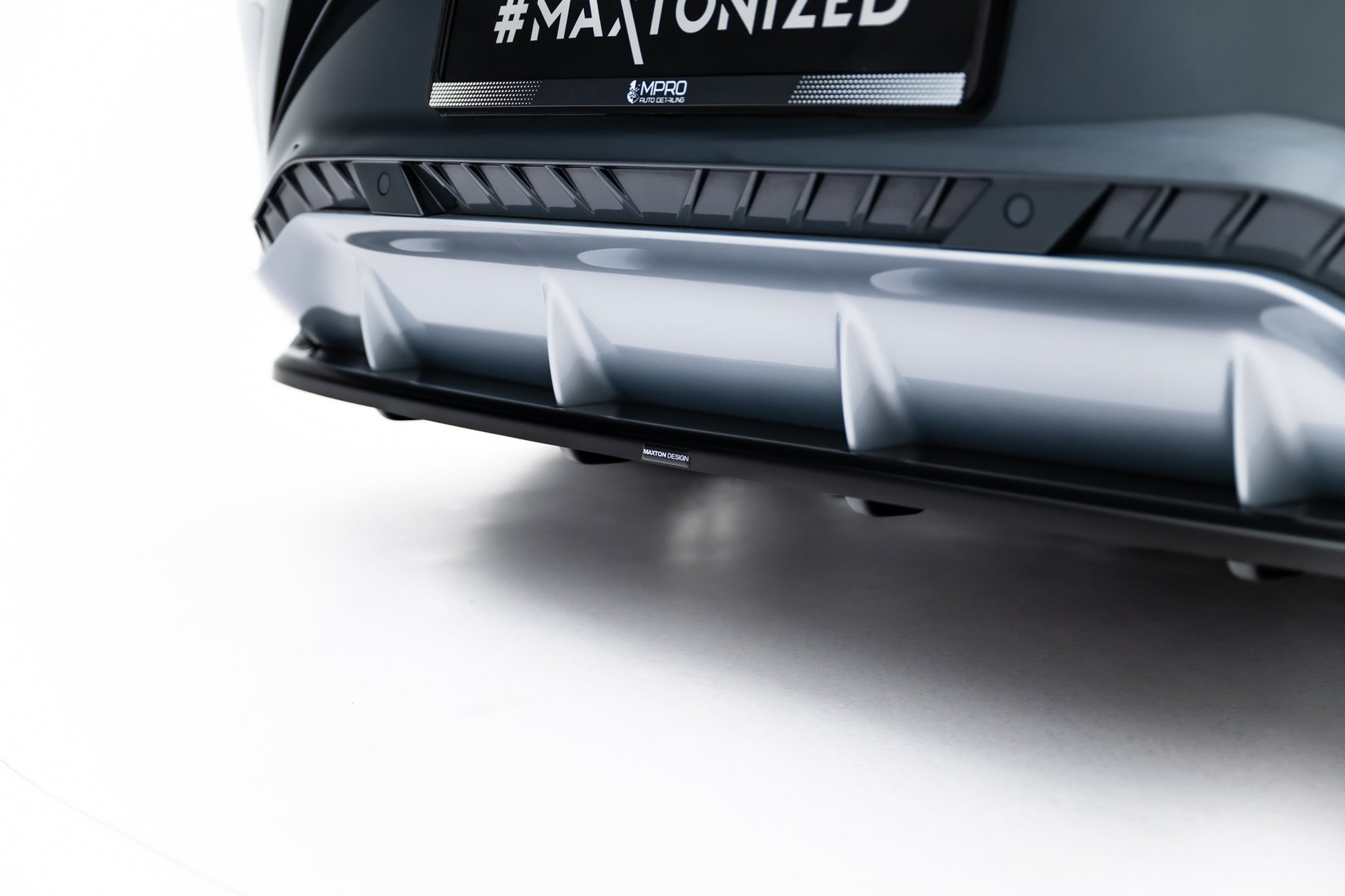 Rear Splitter (with vertical bars) Cupra Born Mk1