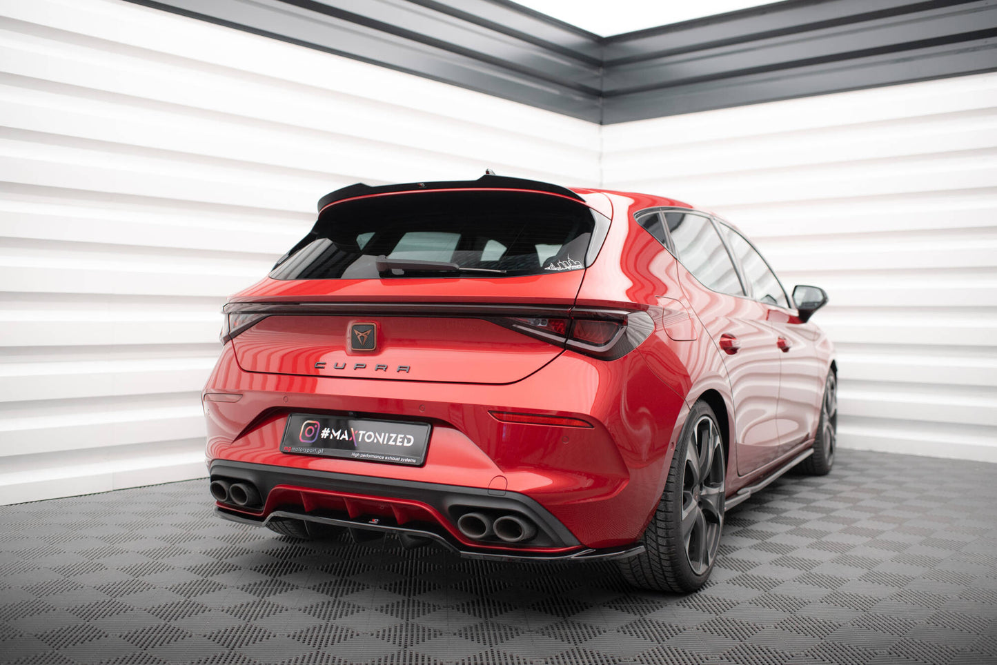 Rear Splitter (with vertical bars) Cupra Leon Hatchback Mk1