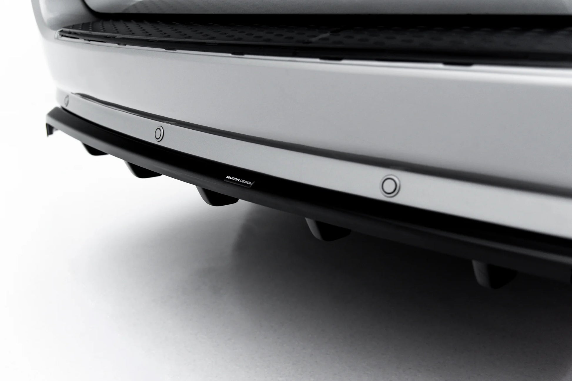 Rear Splitter with vertical bars Dodge Grand Caravan Mk5