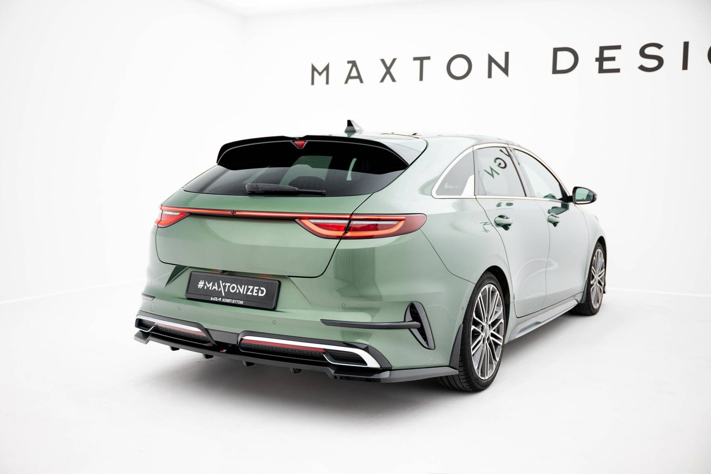 Rear Splitter (with vertical bars) Kia Proceed GT-Line Mk1 Facelift