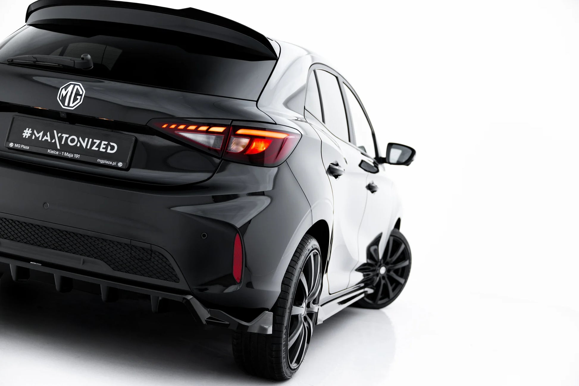Rear Splitter (with vertical bars) MG 3 Mk1