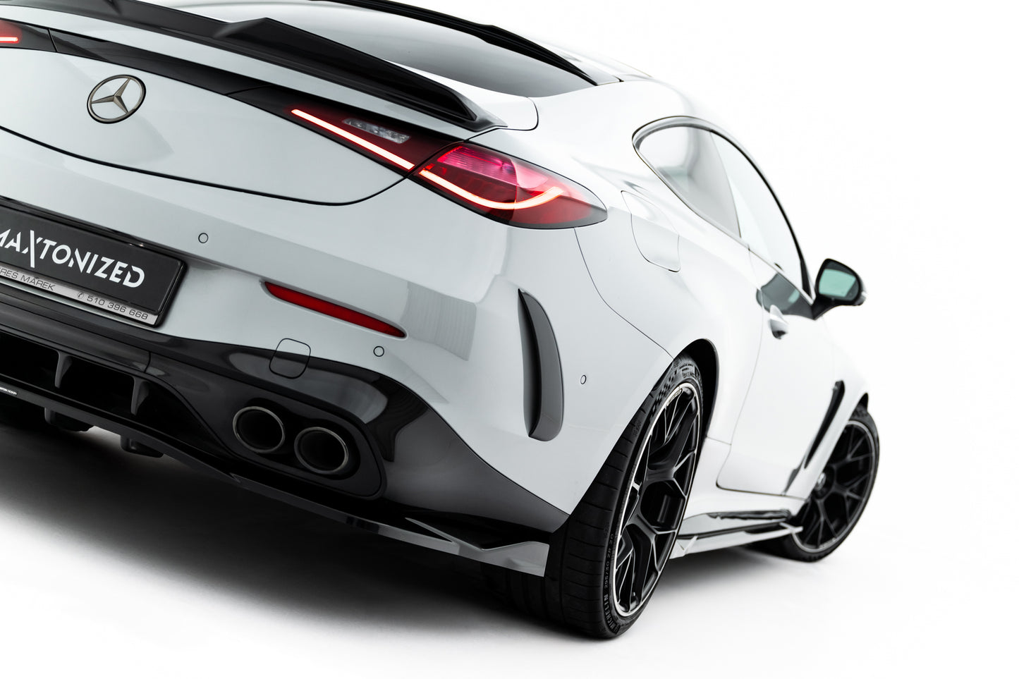Rear Splitter (with vertical bars) Mercedes-AMG CLE 53 Aero C236