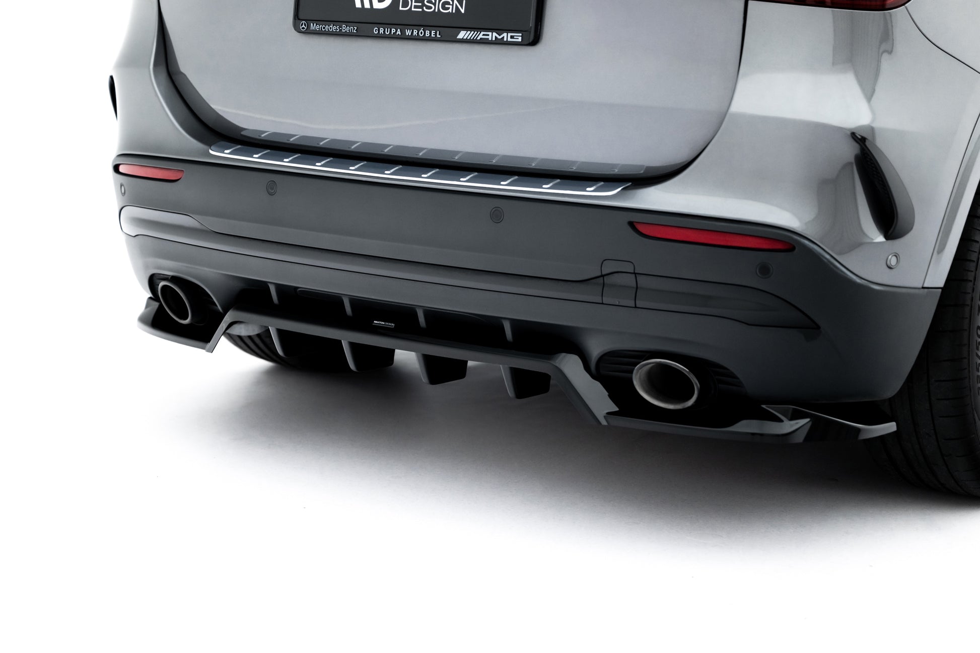 Rear Splitter (with vertical bars) Mercedes-AMG GLA 35 H247 Facelift