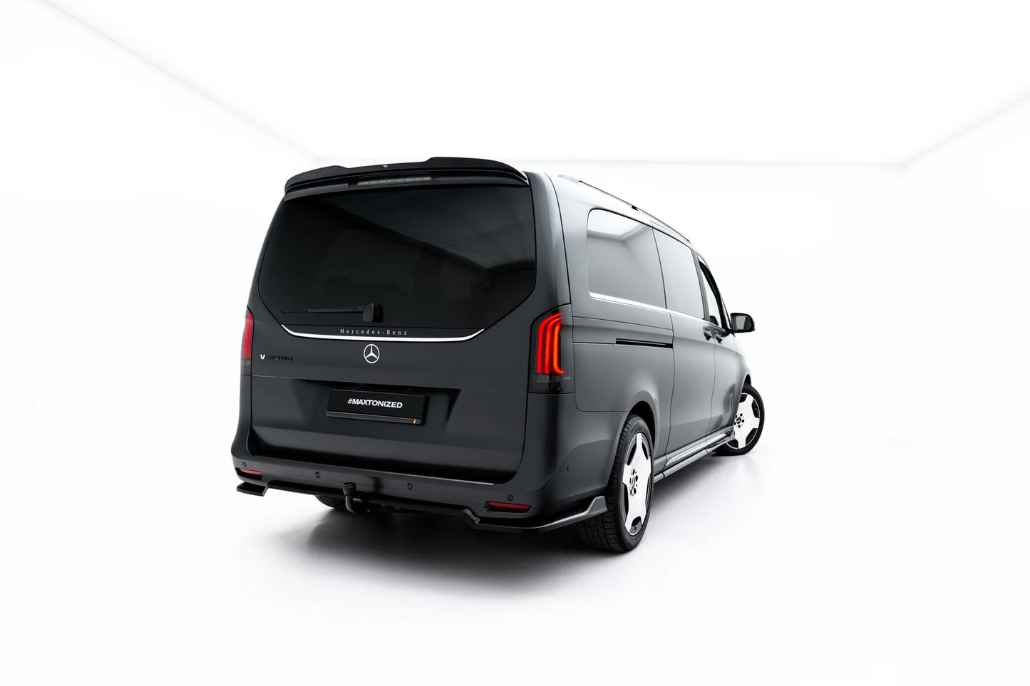 Rear Splitter (with vertical bars) Mercedes-Benz V AMG-Line W447 Facelift 2