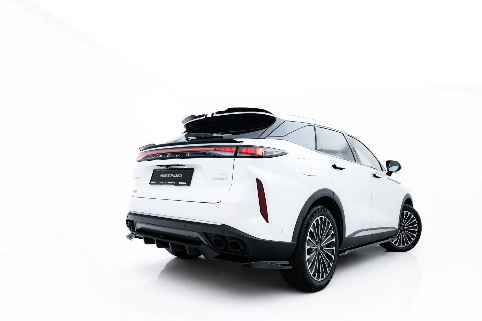 Rear Splitter (with vertical bars) Omoda 9 Mk1