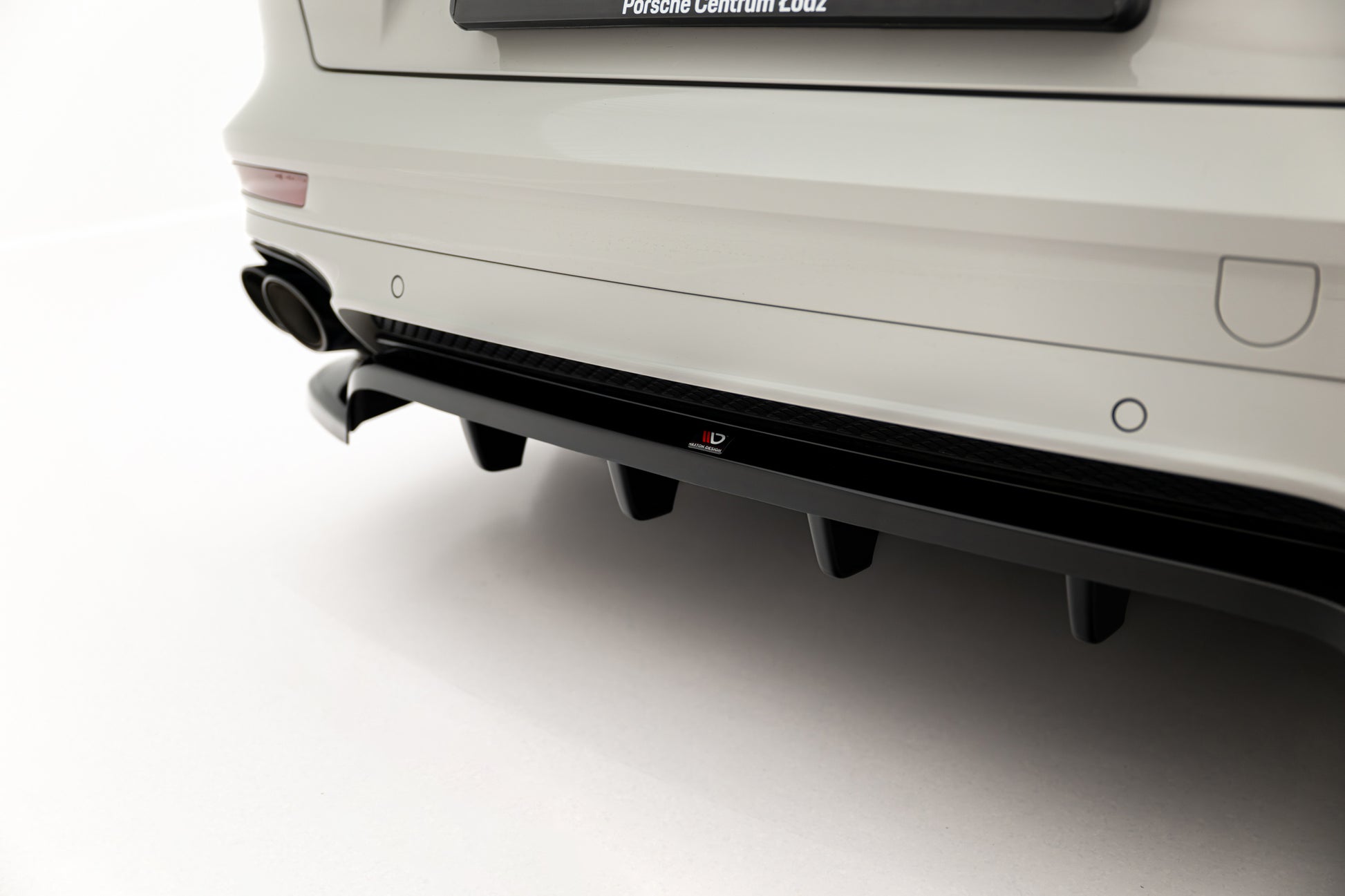 Rear Splitter (with vertical bars) Porsche Panamera GTS Sport Turismo 971 Facelift