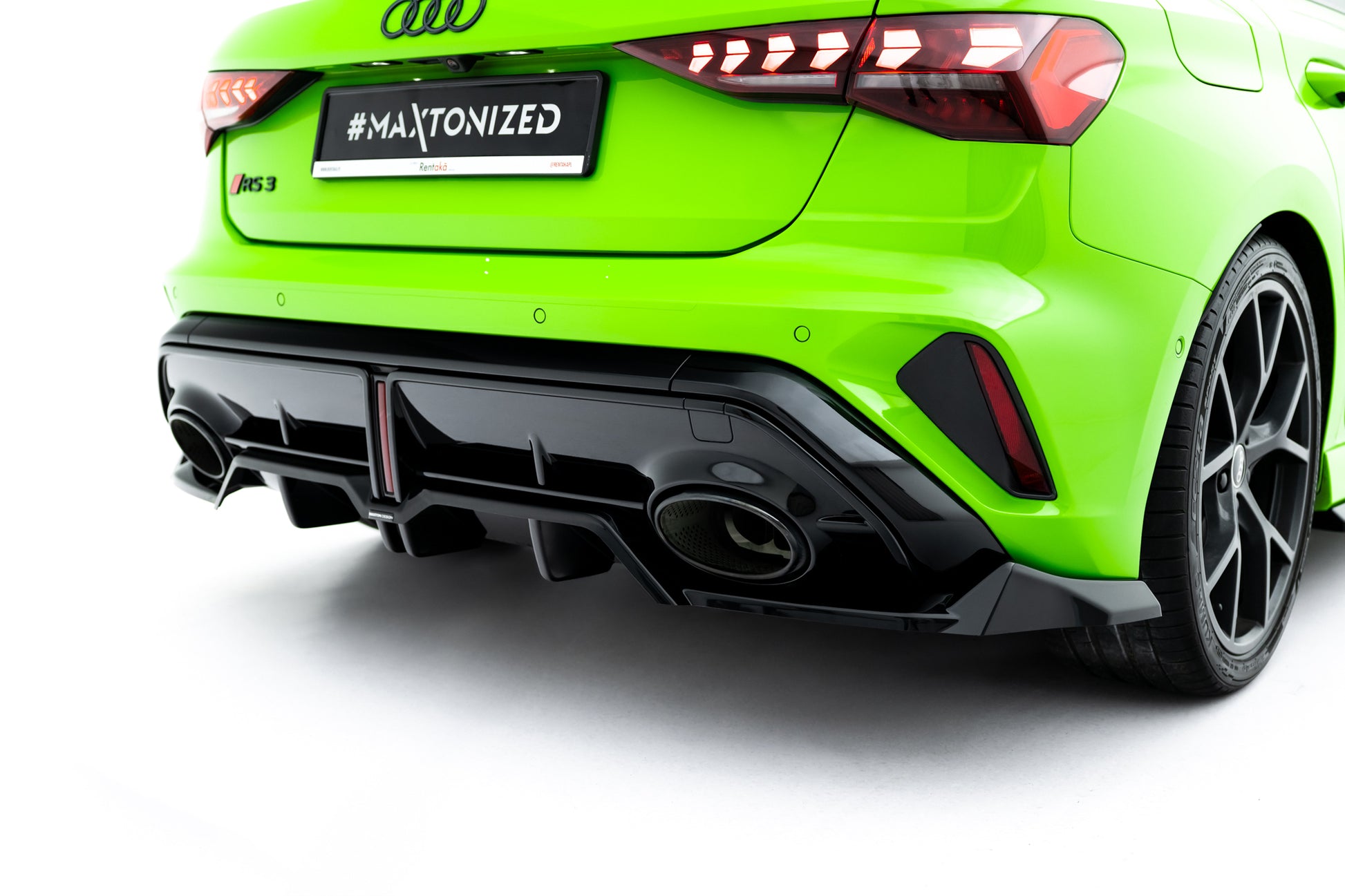 Rear Splitter (with vertical bars) V.3 Audi RS3 Sportback 8Y Facelift