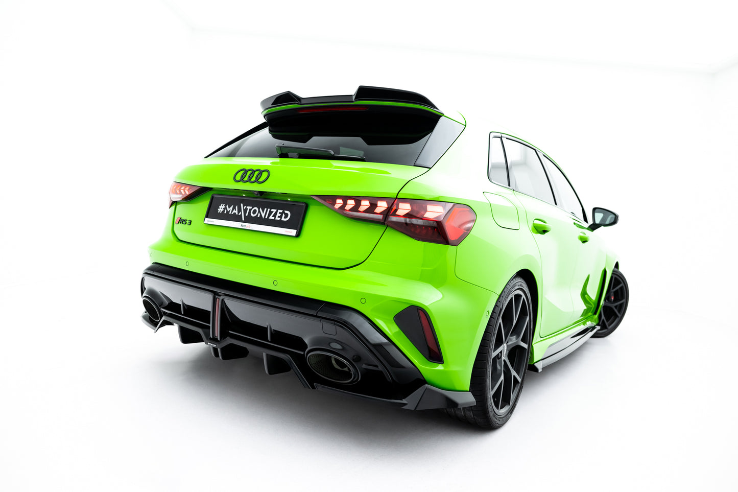 Rear Splitter (with vertical bars) V.3 Audi RS3 Sportback 8Y Facelift