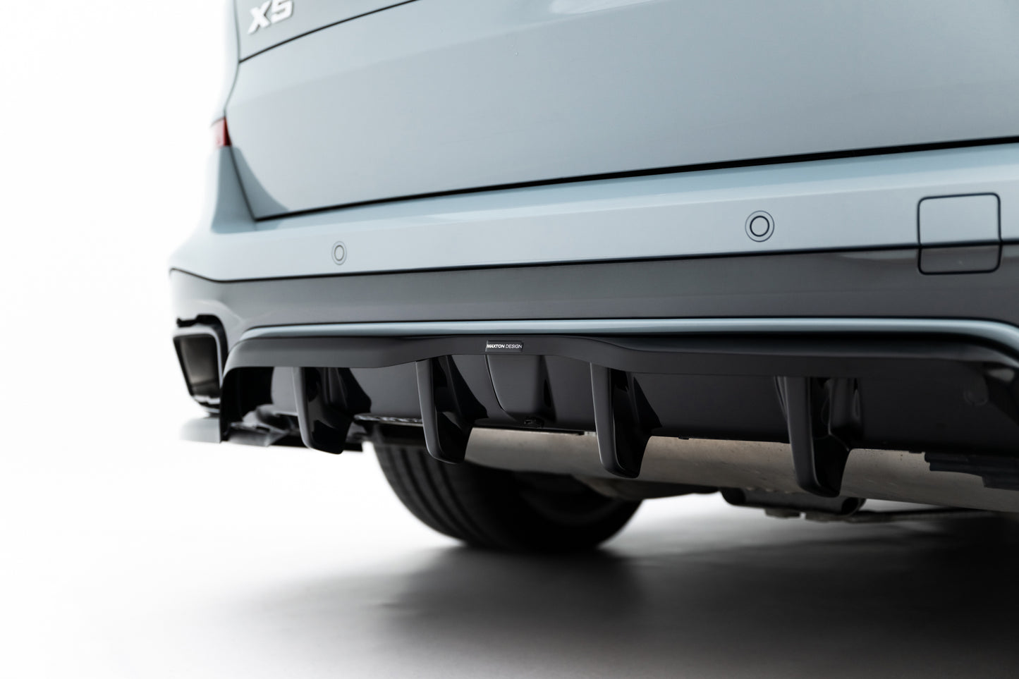 Rear Splitter (with vertical bars) V.1 BMW X5 M-Pack G05 Facelift