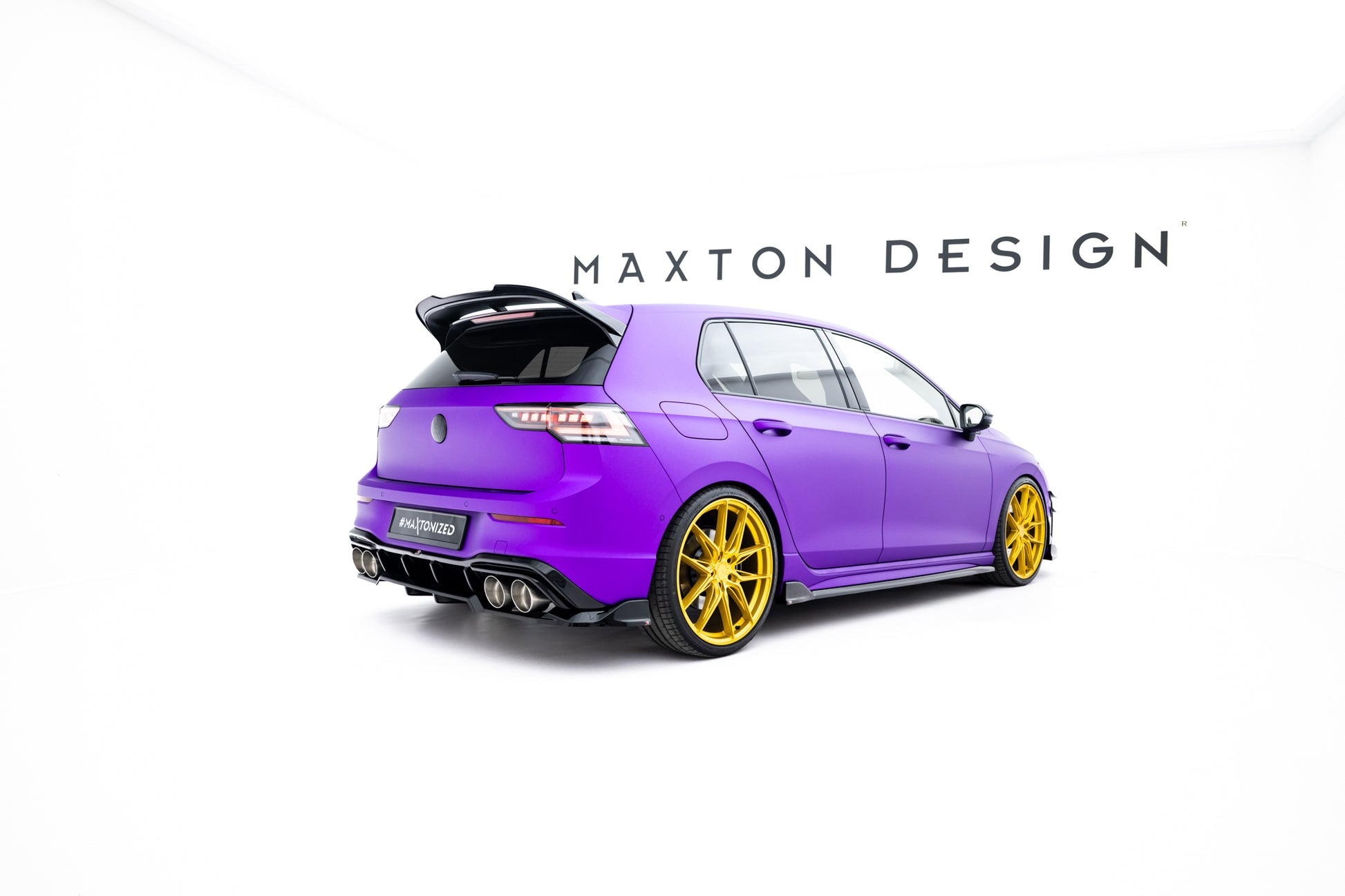 Rear Splitter (with vertical bars) V.1 Volkswagen Golf R Hatchback Mk8 / Mk8 Facelift