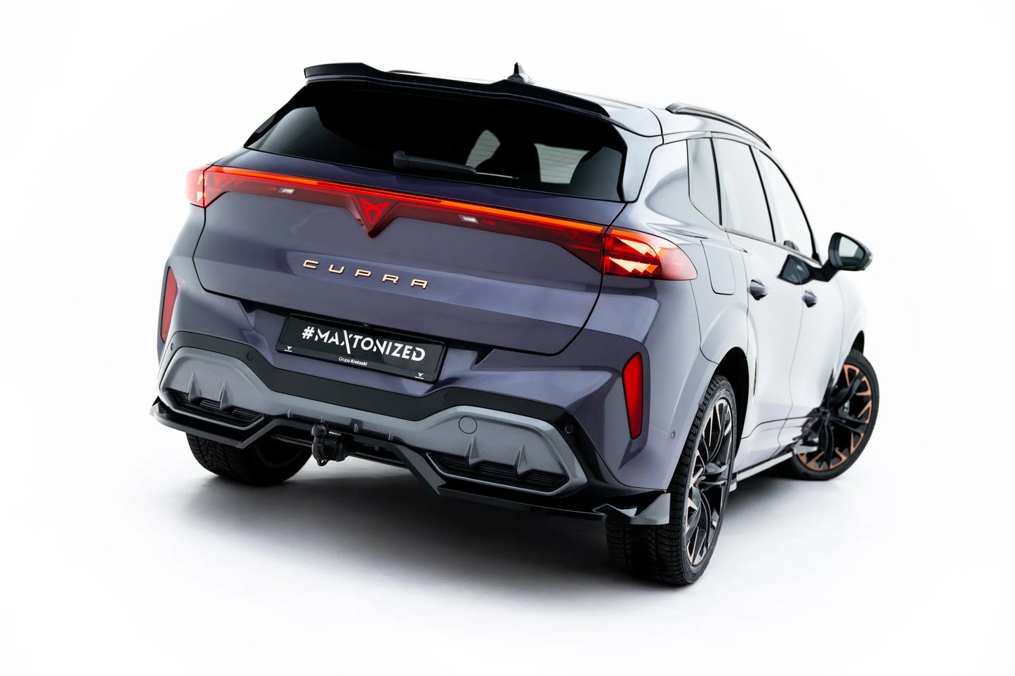 Rear Splitter with vertical bars V.3 Cupra Terramar Mk1