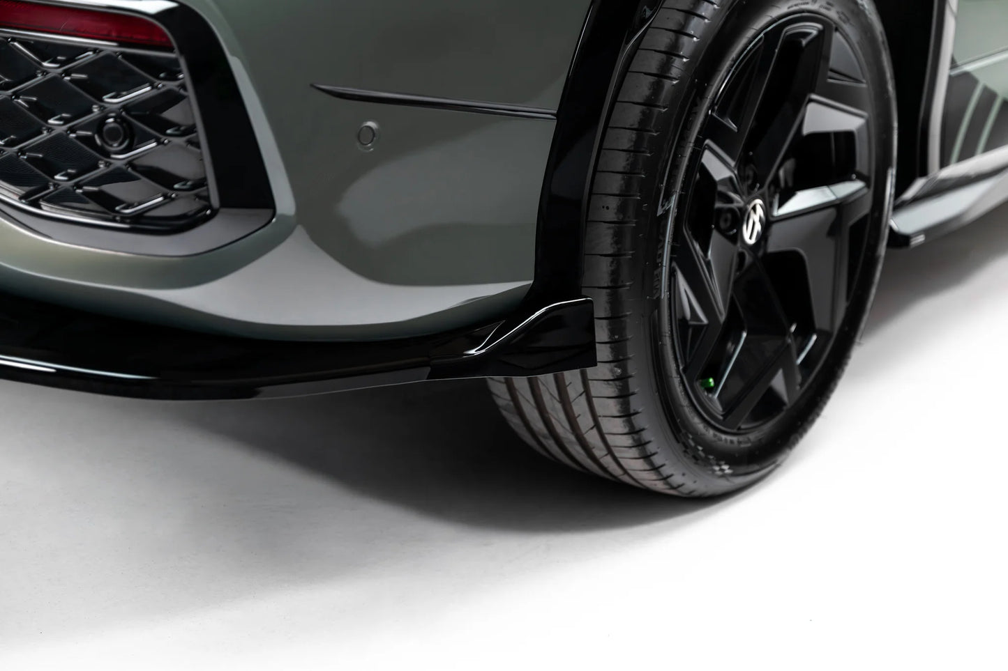 Rear Splitter (with vertical bars) Volkswagen Tayron R-Line Mk1