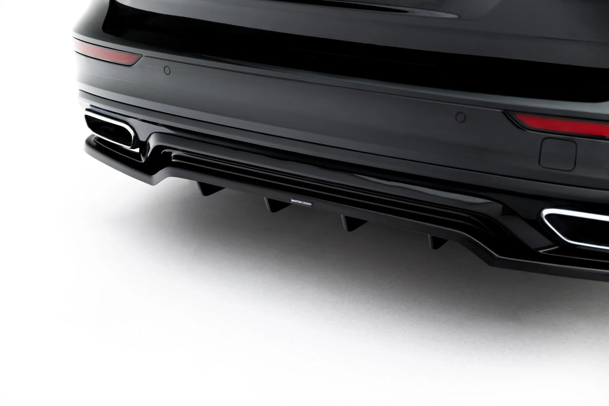 Rear Splitter (with vertical bars) Volvo S60/V60 R-Design Mk3