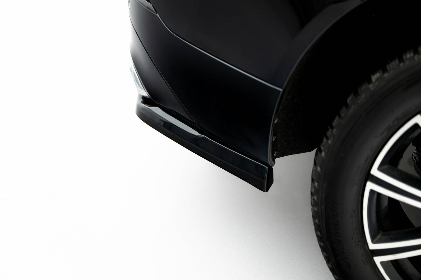 Rear Splitter (with vertical bars) Volvo XC60 Mk2