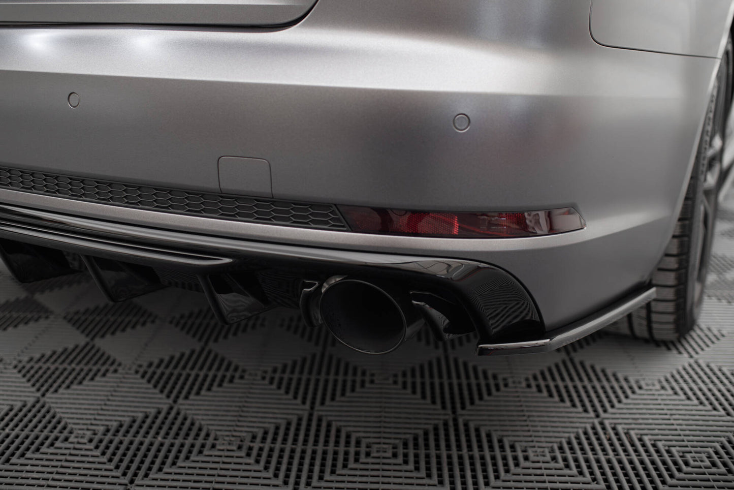 Rear Valance V.1 Audi A4 S-line B9 (Version with single exhaust tips on both sides)