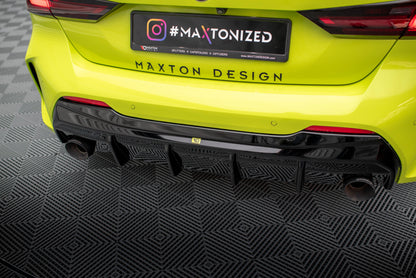 Rear Valance V.3 BMW 1 F40 M-Pack/ M135i / 128ti (Version with single exhausts on two sides)