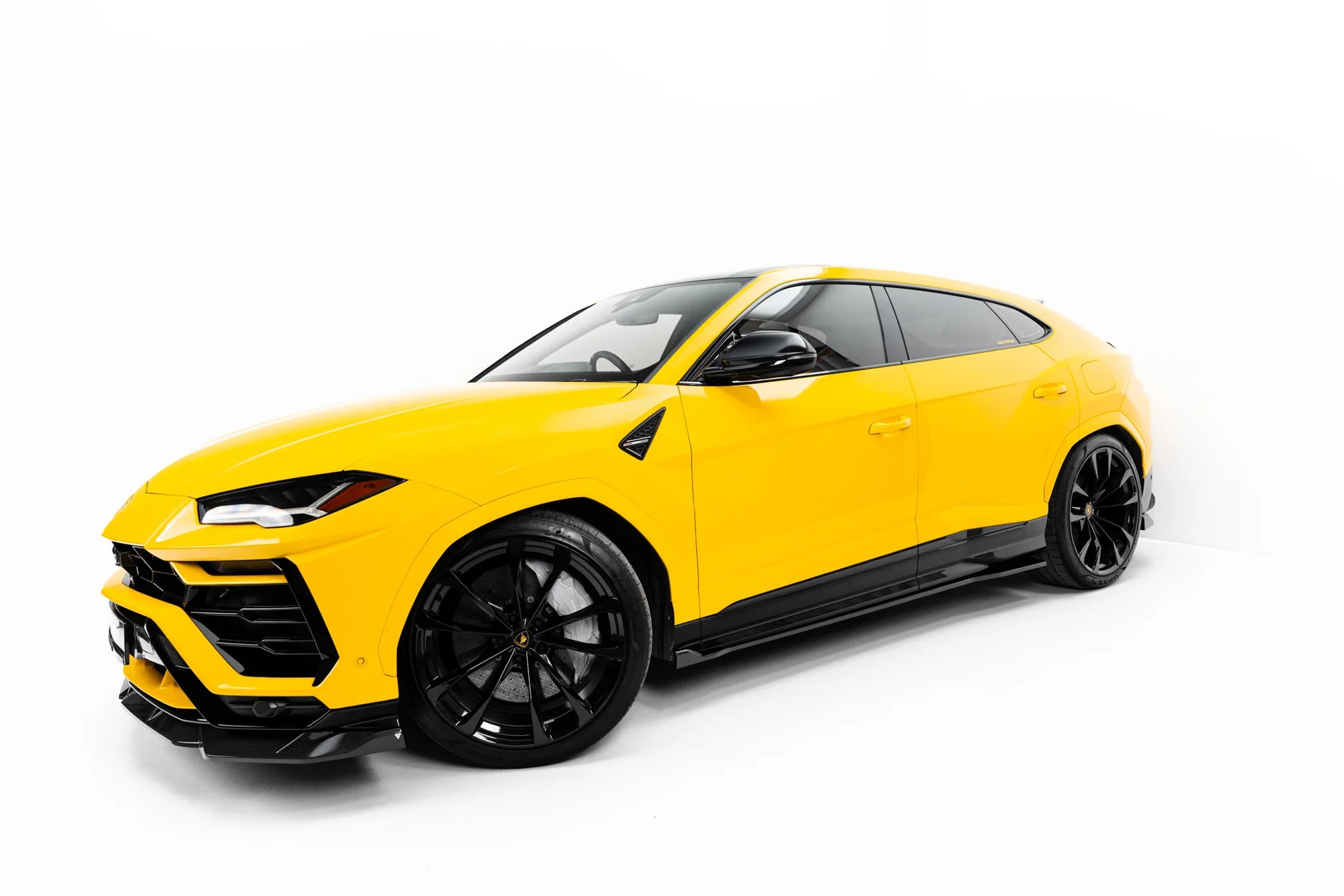 Set of Prepreg Carbon Fiber Splitters Lamborghini Urus Mk1