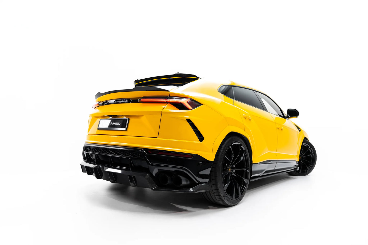 Set of Prepreg Carbon Fiber Splitters Lamborghini Urus Mk1