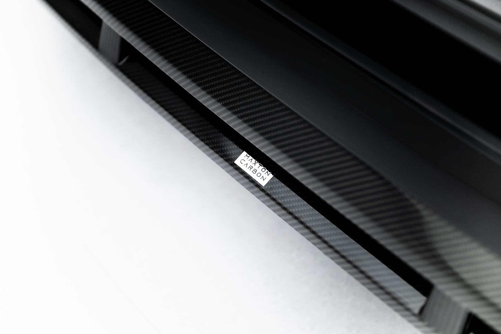 Set of Prepreg Carbon Splitters Audi Q8 S-Line Mk1 Facelift