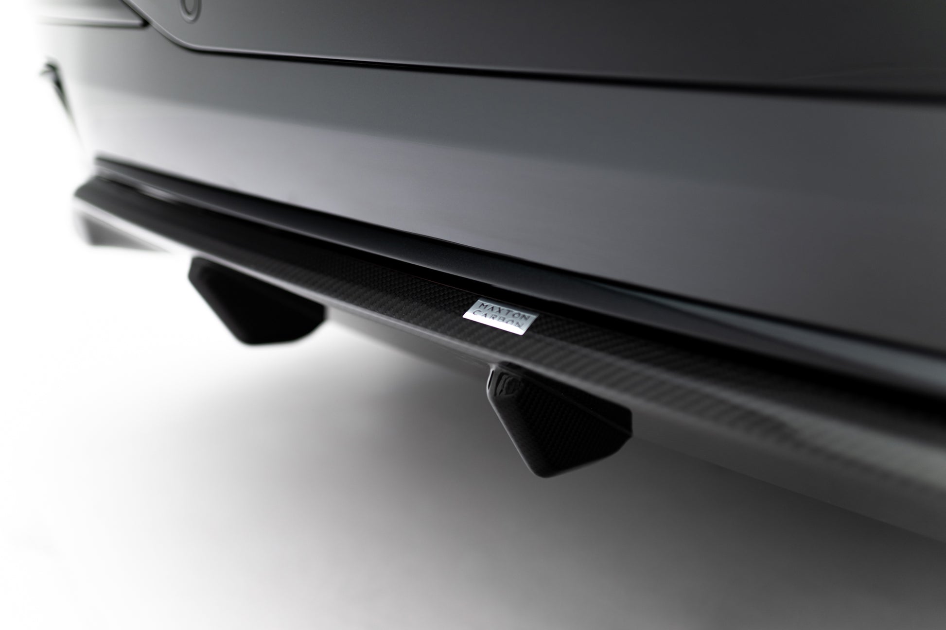 Set of Prepreg Carbon Splitters V.2 BMW X7 M-Pack G07 Facelift