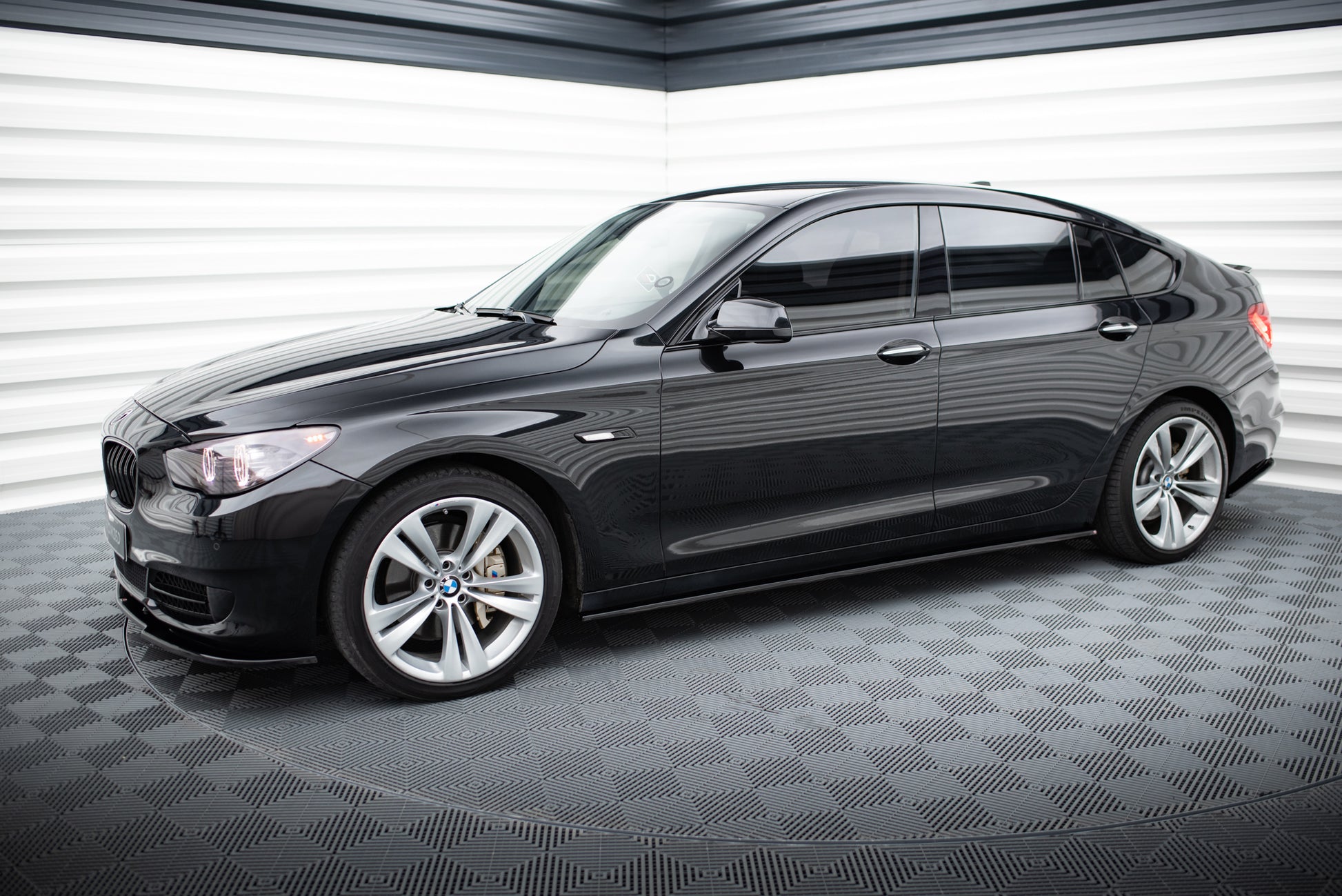 Set of Splitters BMW 5 GT F07