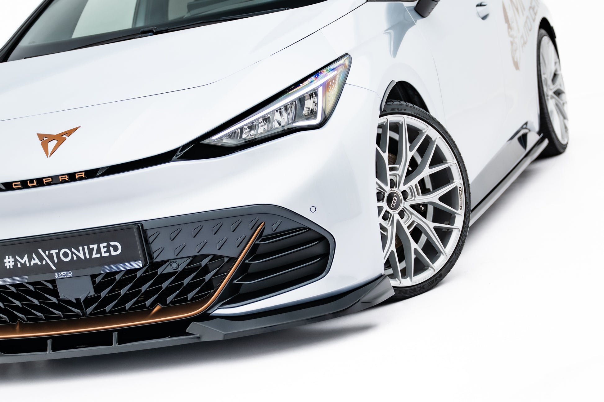 Set of Splitters Cupra Born Mk1