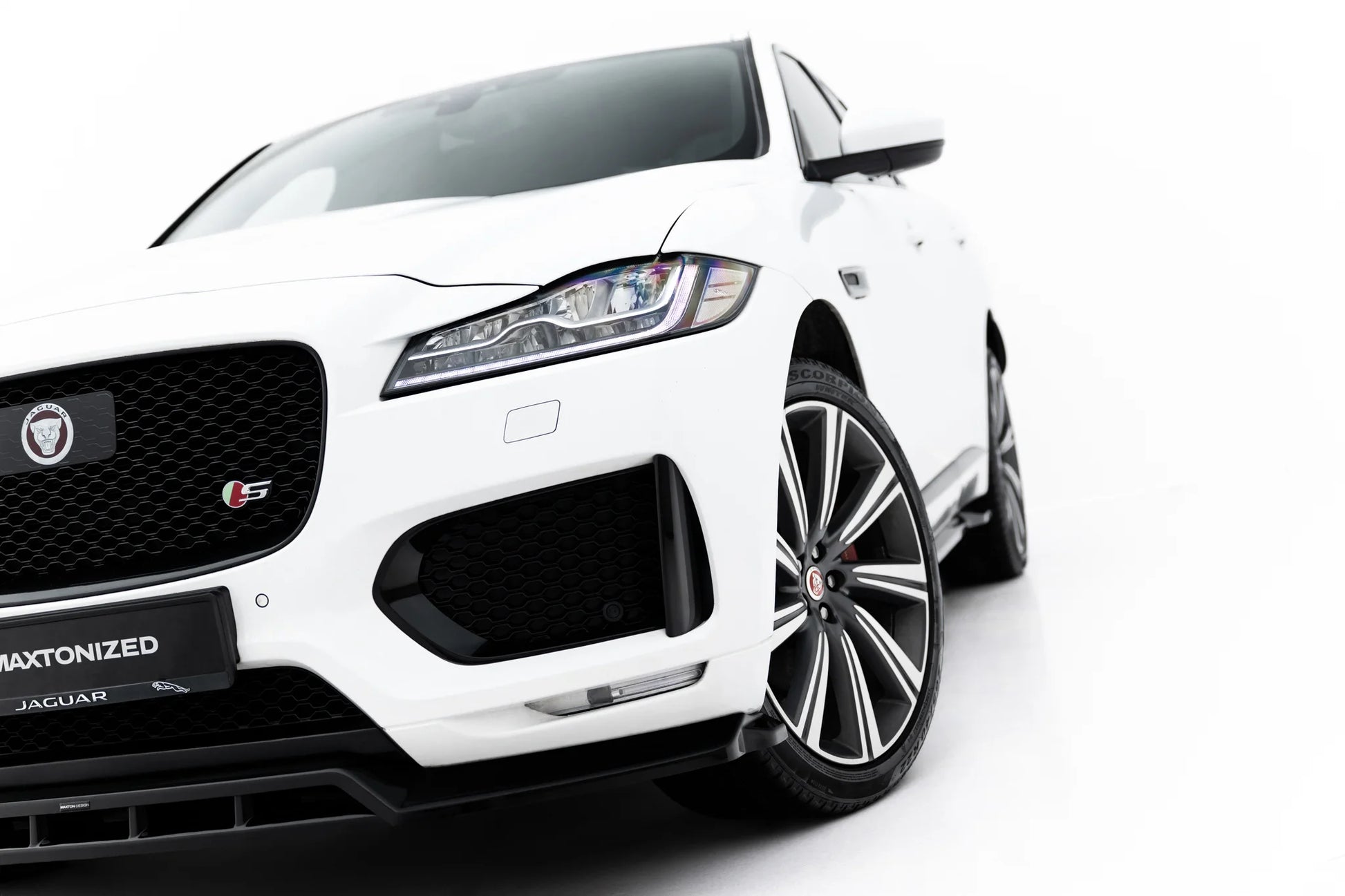 Set of Splitters Jaguar F-Pace S X761