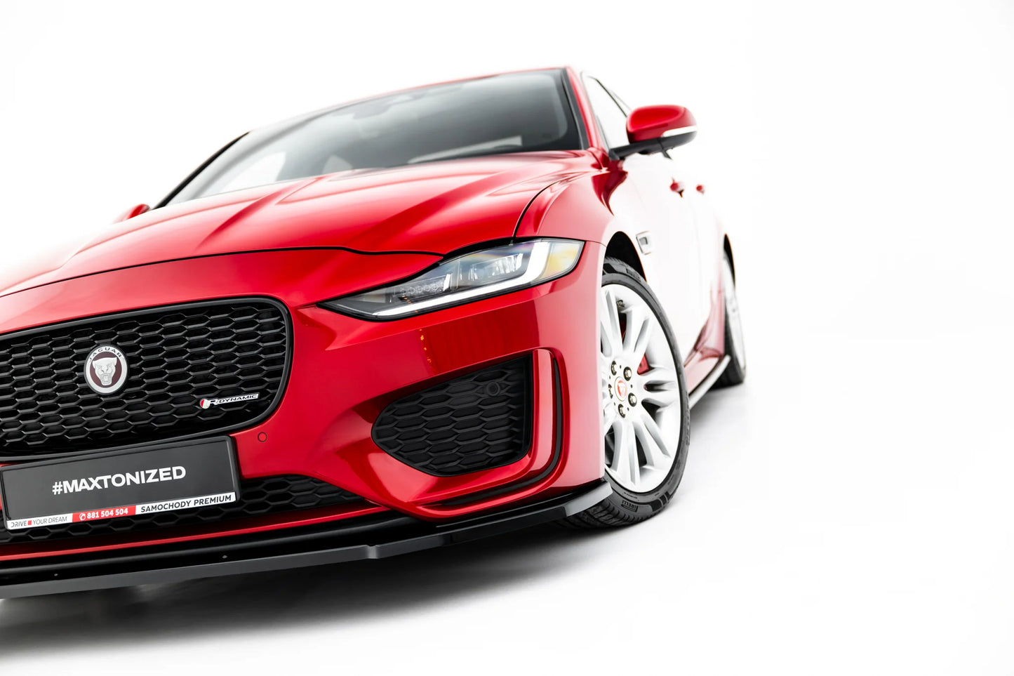 Set of Splitters Jaguar XE R-Dynamic X760 Facelift