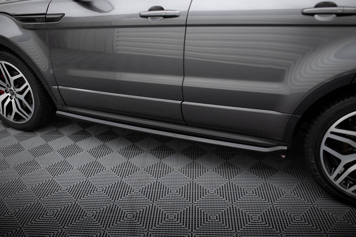 Set of Splitters Land Rover Range Rover Evoque HSE Dynamic Mk1 Facelift