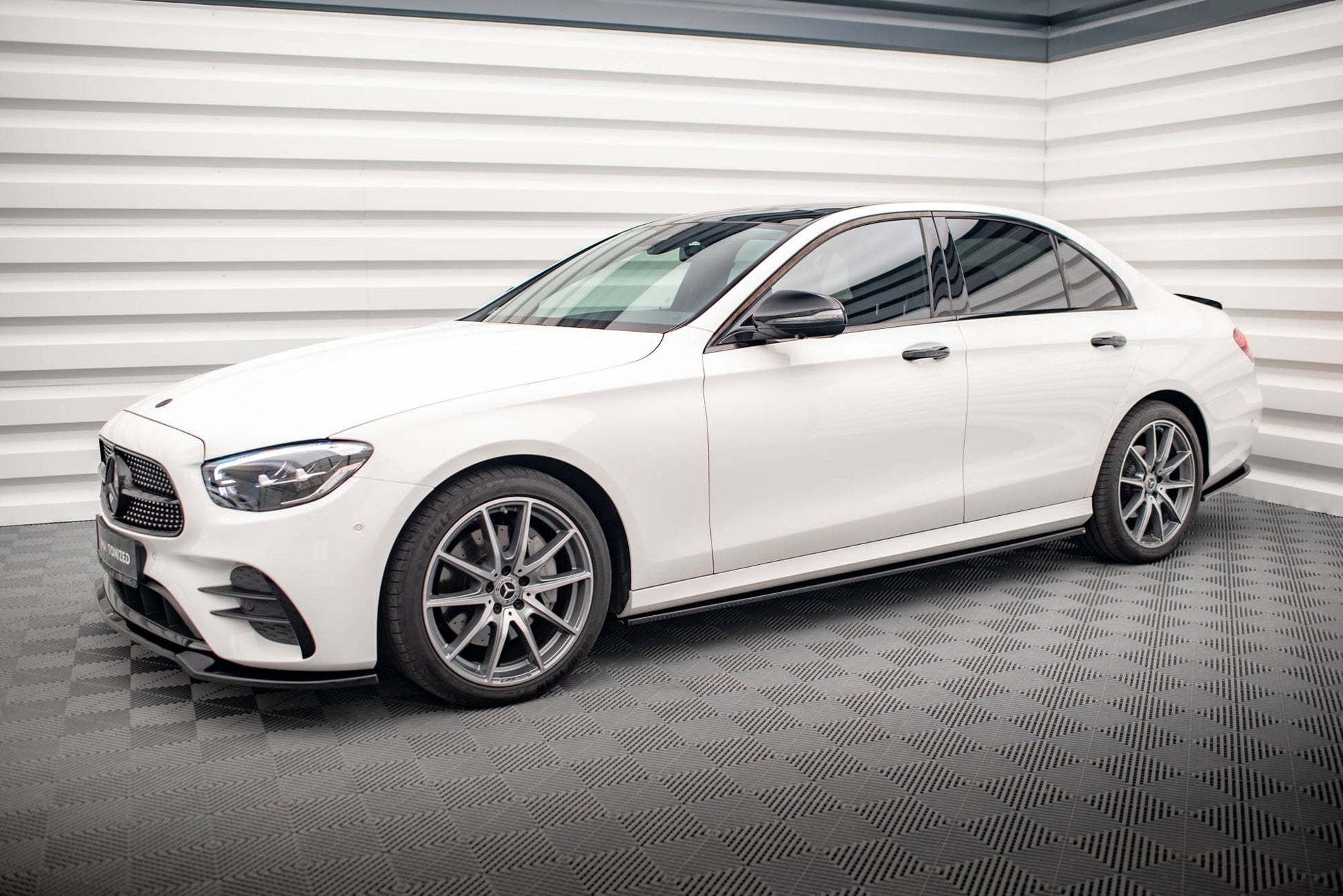 Set of Splitters Mercedes-Benz E AMG-Line Sedan W213 Facelift