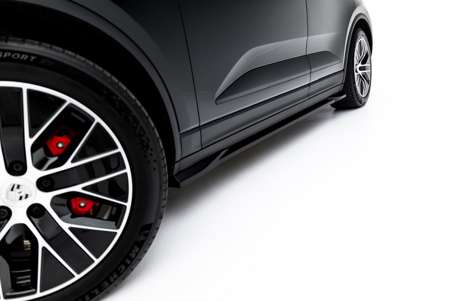Set of Splitters Porsche Macan EV Mk1