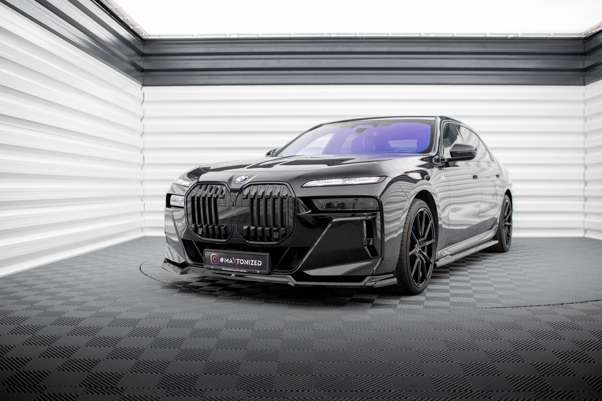 Set of Splitters V.1 BMW 740d / 740i  M-Pack G70