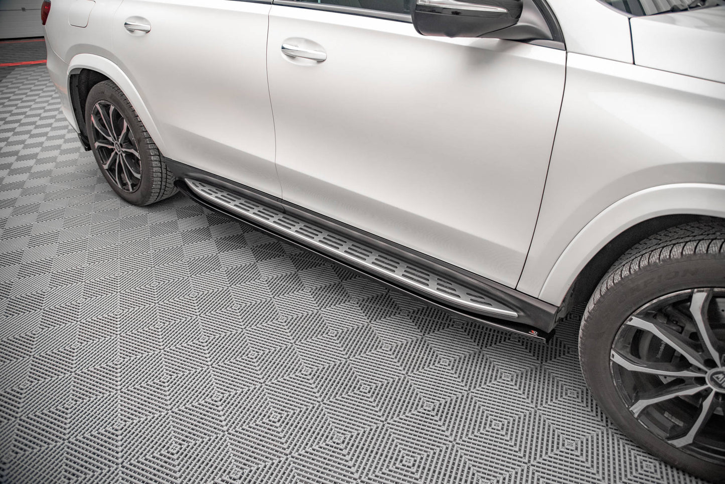Set of Splitters V.1 Mercedes-Benz GLS AMG-Line X167