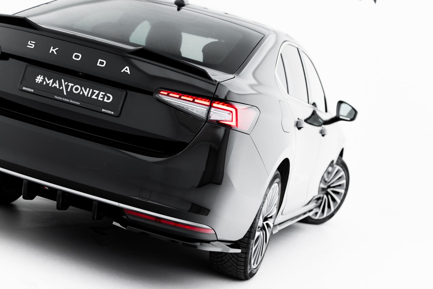 Set of Splitters V.1 Skoda Superb Sedan Mk4