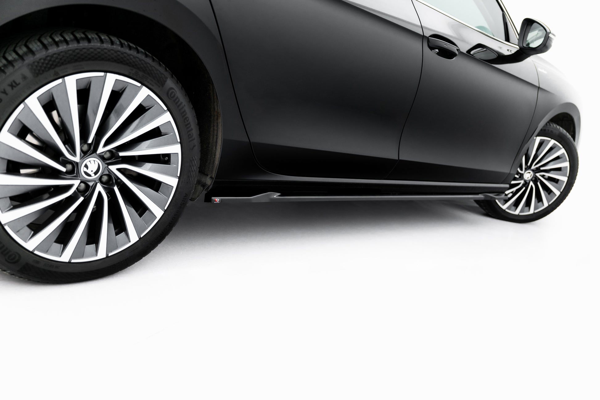 Set of Splitters V.1 Skoda Superb Sedan Mk4
