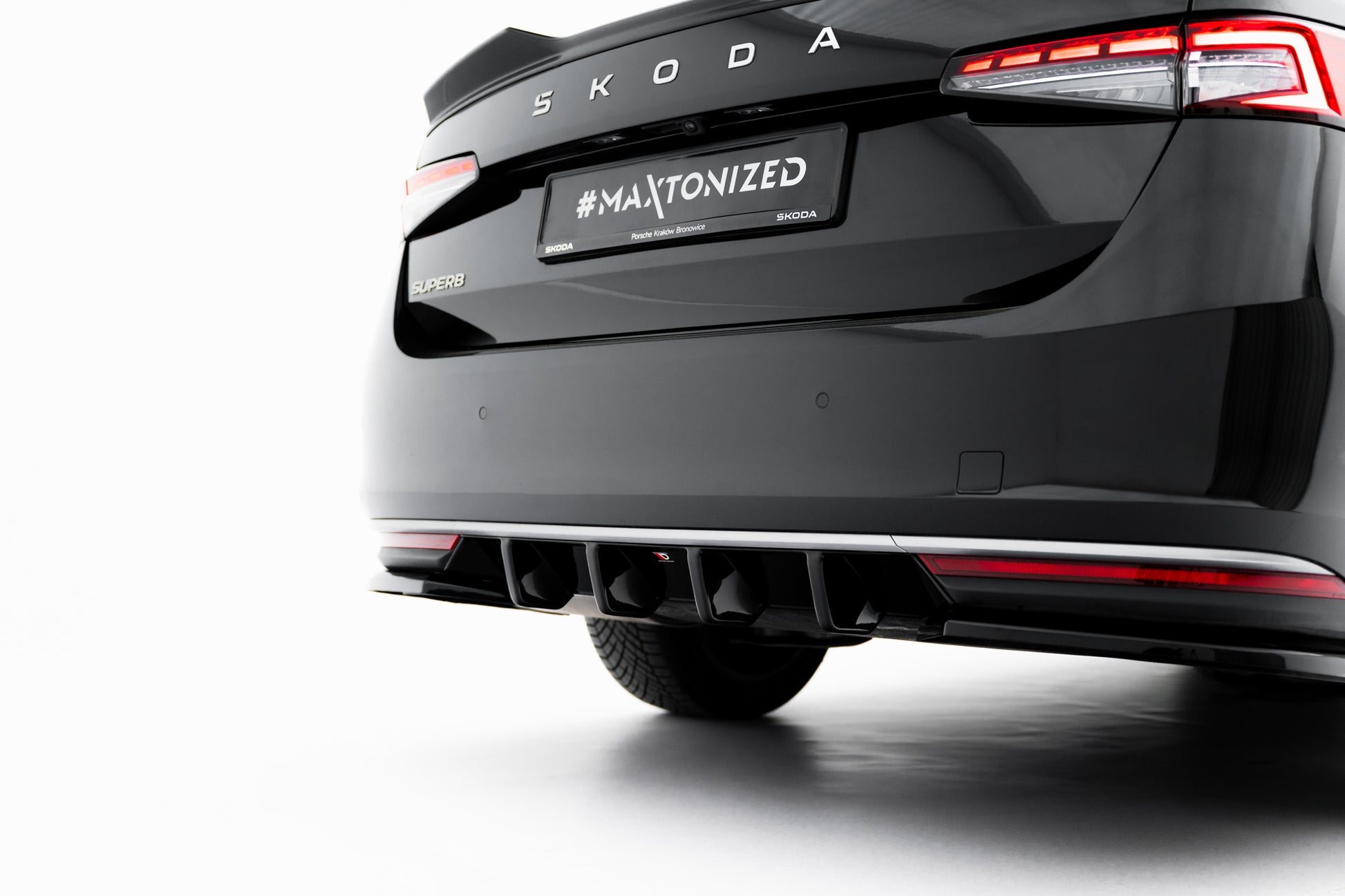 Set of Splitters V.1 Skoda Superb Sedan Mk4