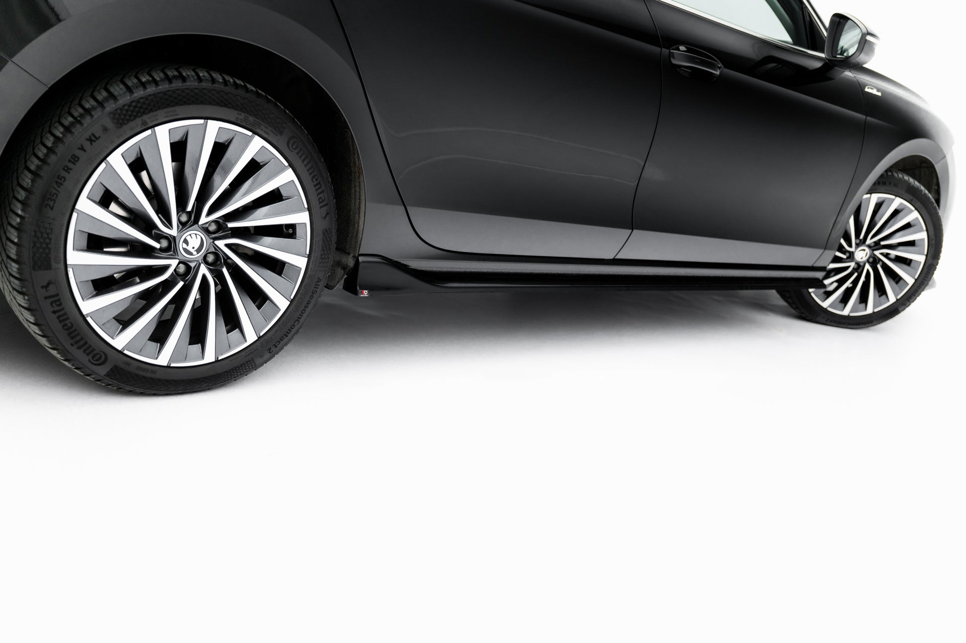 Set of Splitters V.2 Skoda Superb Sedan Mk4