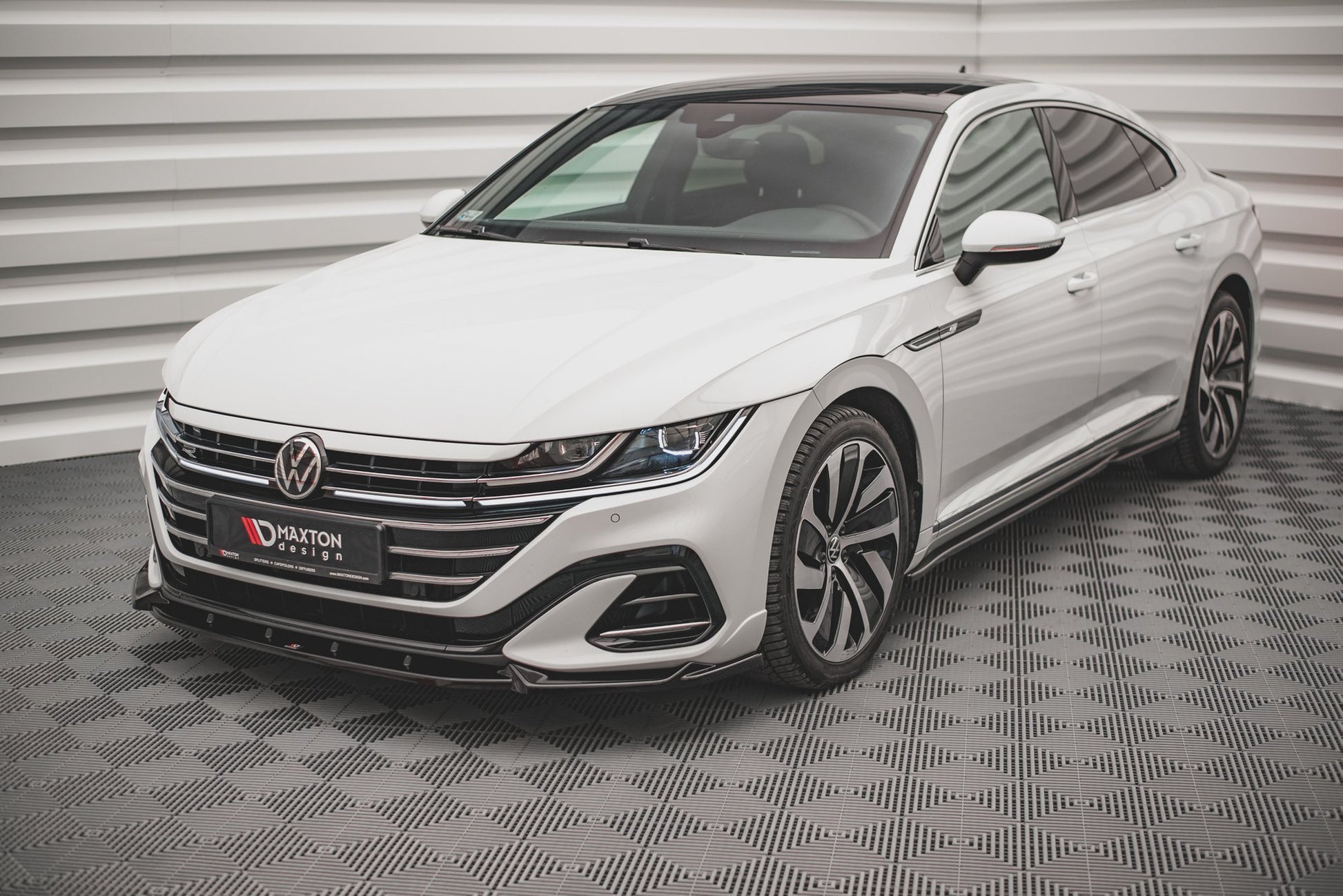 Set of Splitters Volkswagen Arteon R-Line Sedan / Shooting Brake Mk1 Facelift