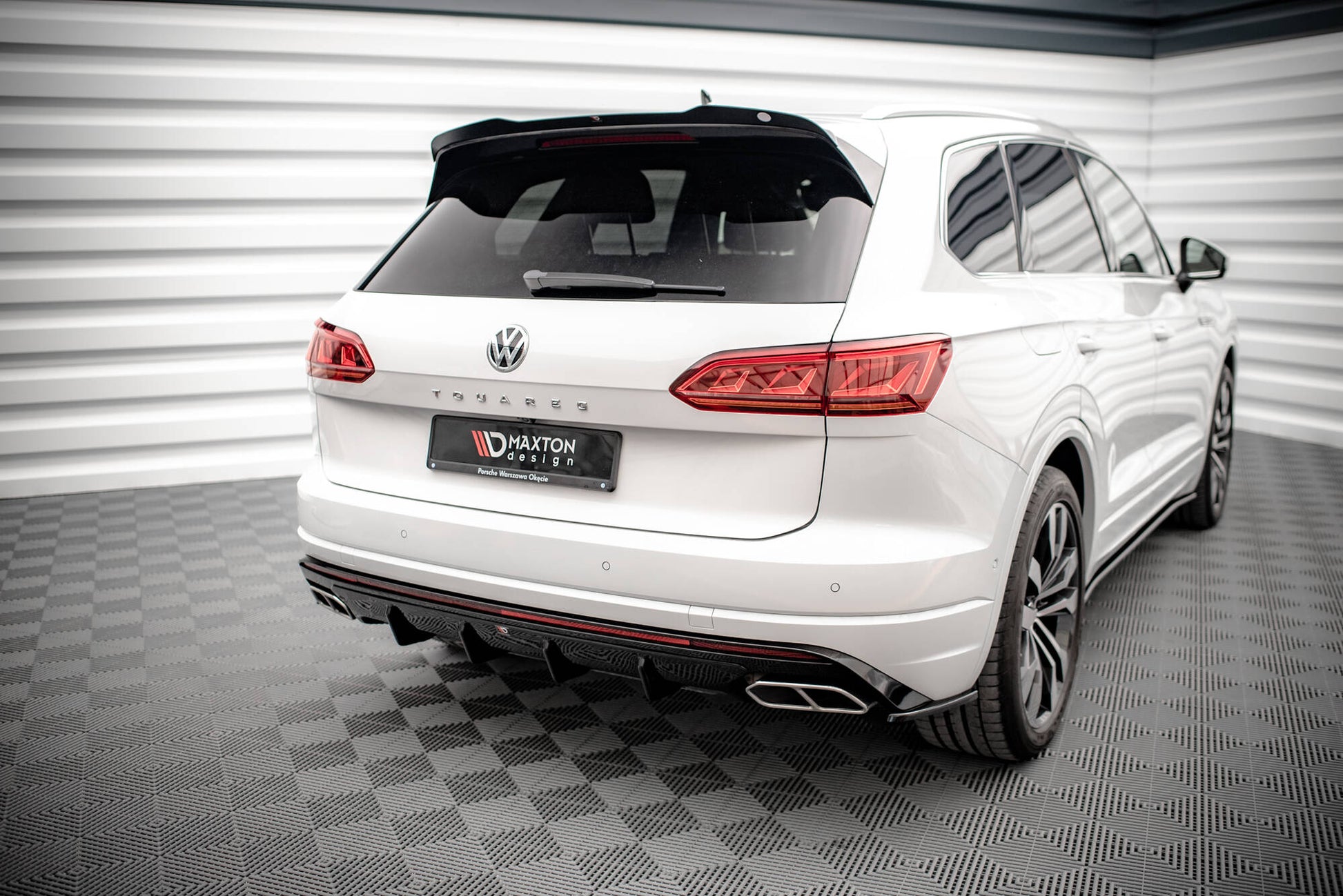 Set of Splitters Volkswagen Touareg R-Line Mk3