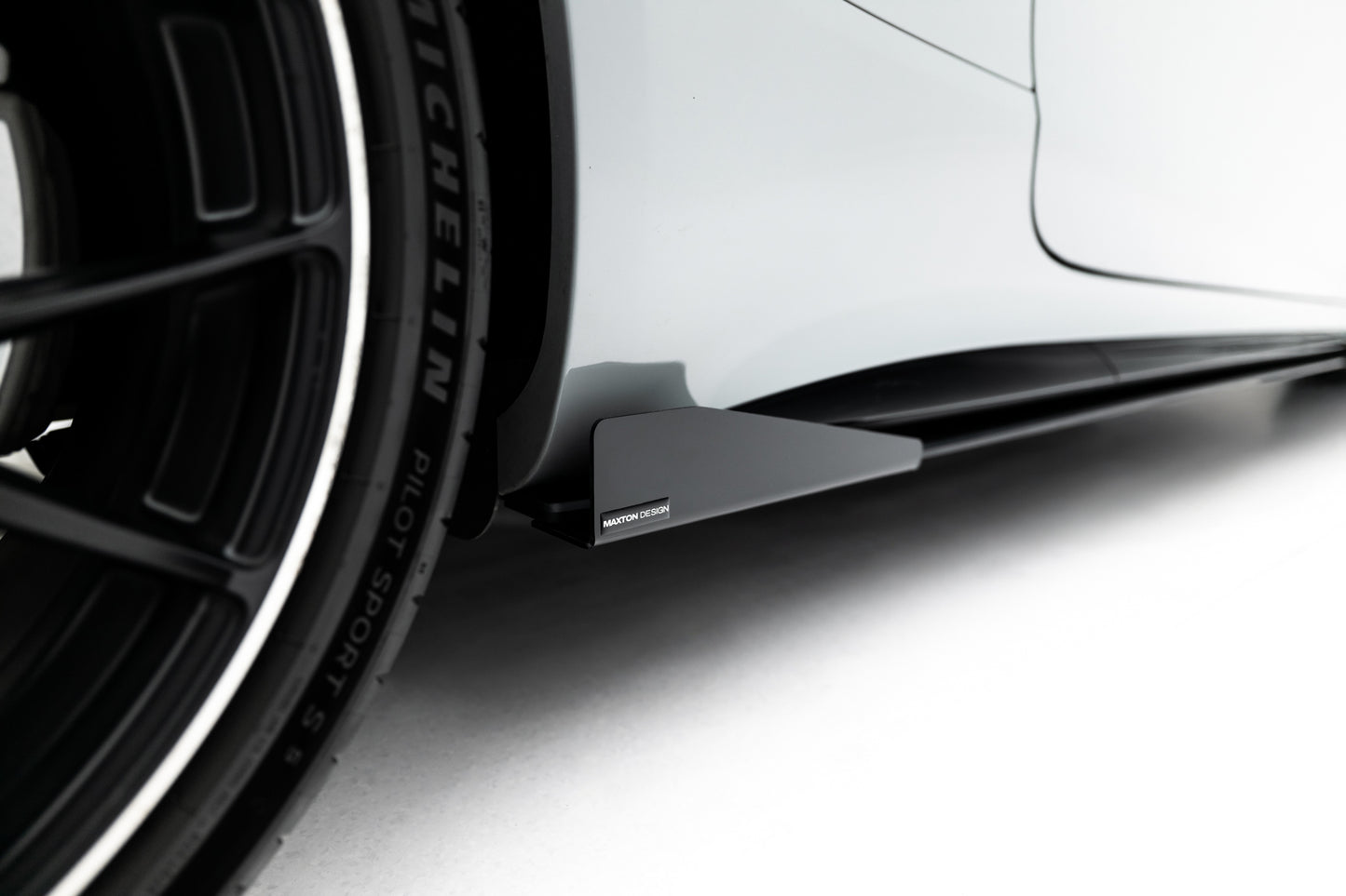 Side Flaps Mercedes-AMG CLE 53 Aero C236
